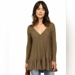 Free People Baby Doll V-neck Sweater Olive size M